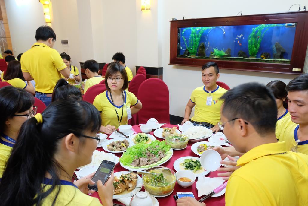 Dai Long Khách sạn 2*